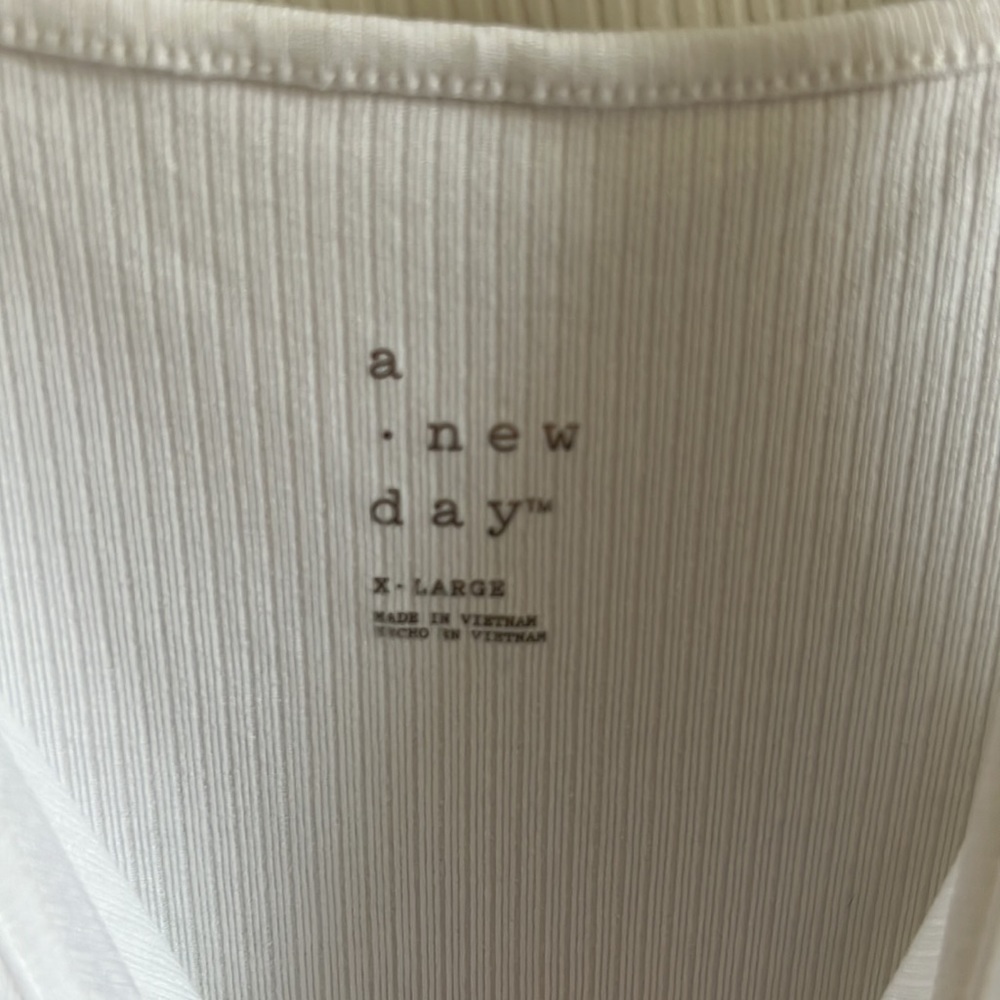 White Ribbed Cami - Picture 2 of 4